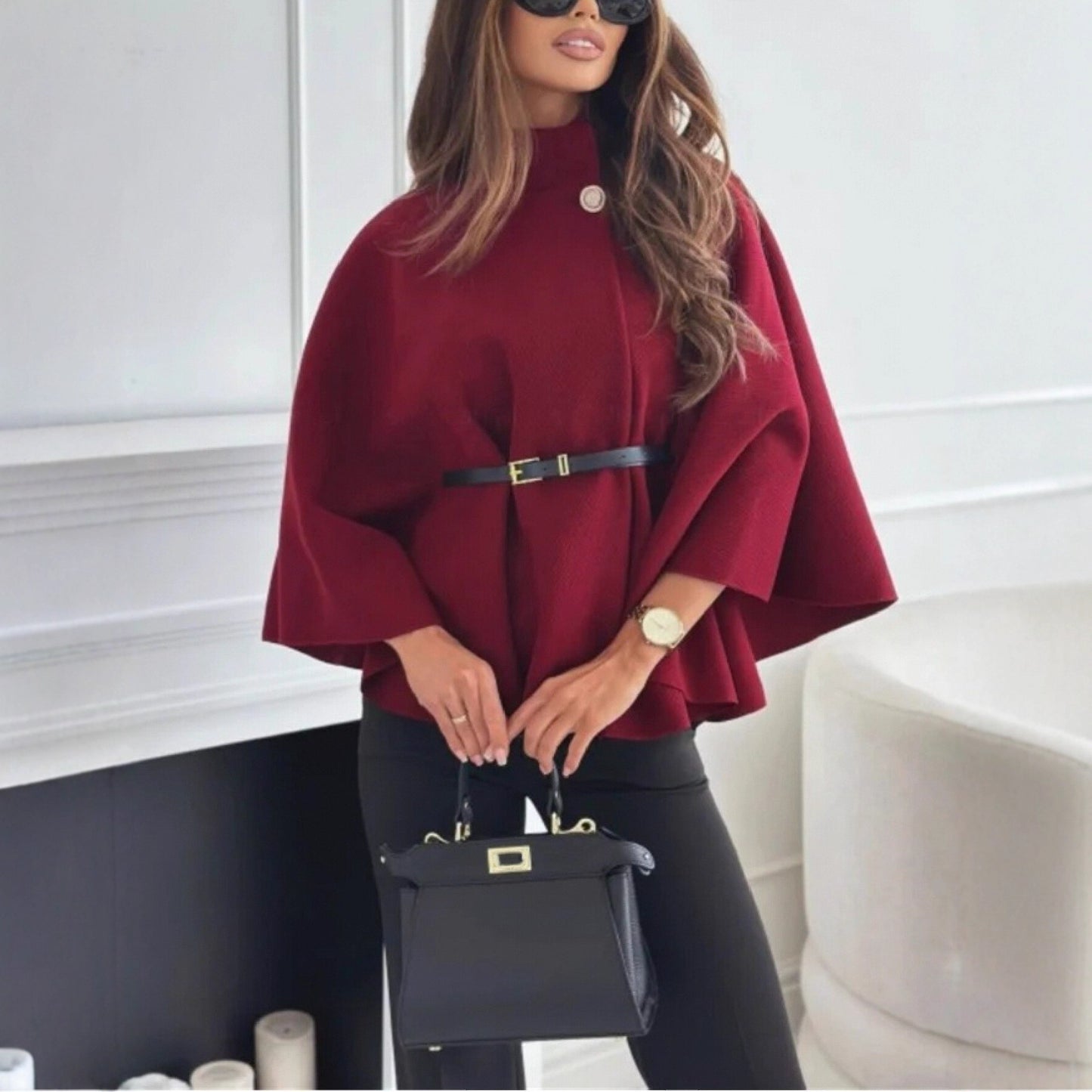 Veste cape élégante ceinturée