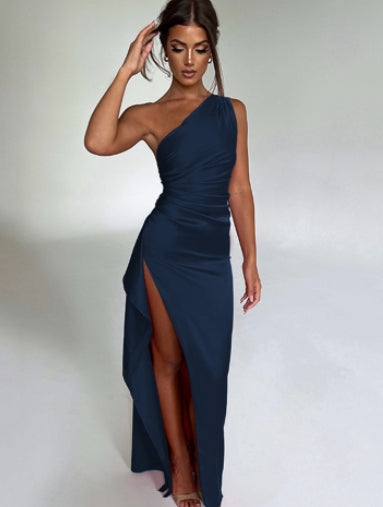 Robe Longue Satinée Fendue
