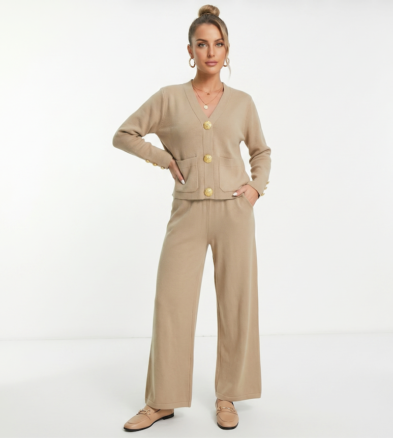 Ensemble Chic à Boutons Dorés